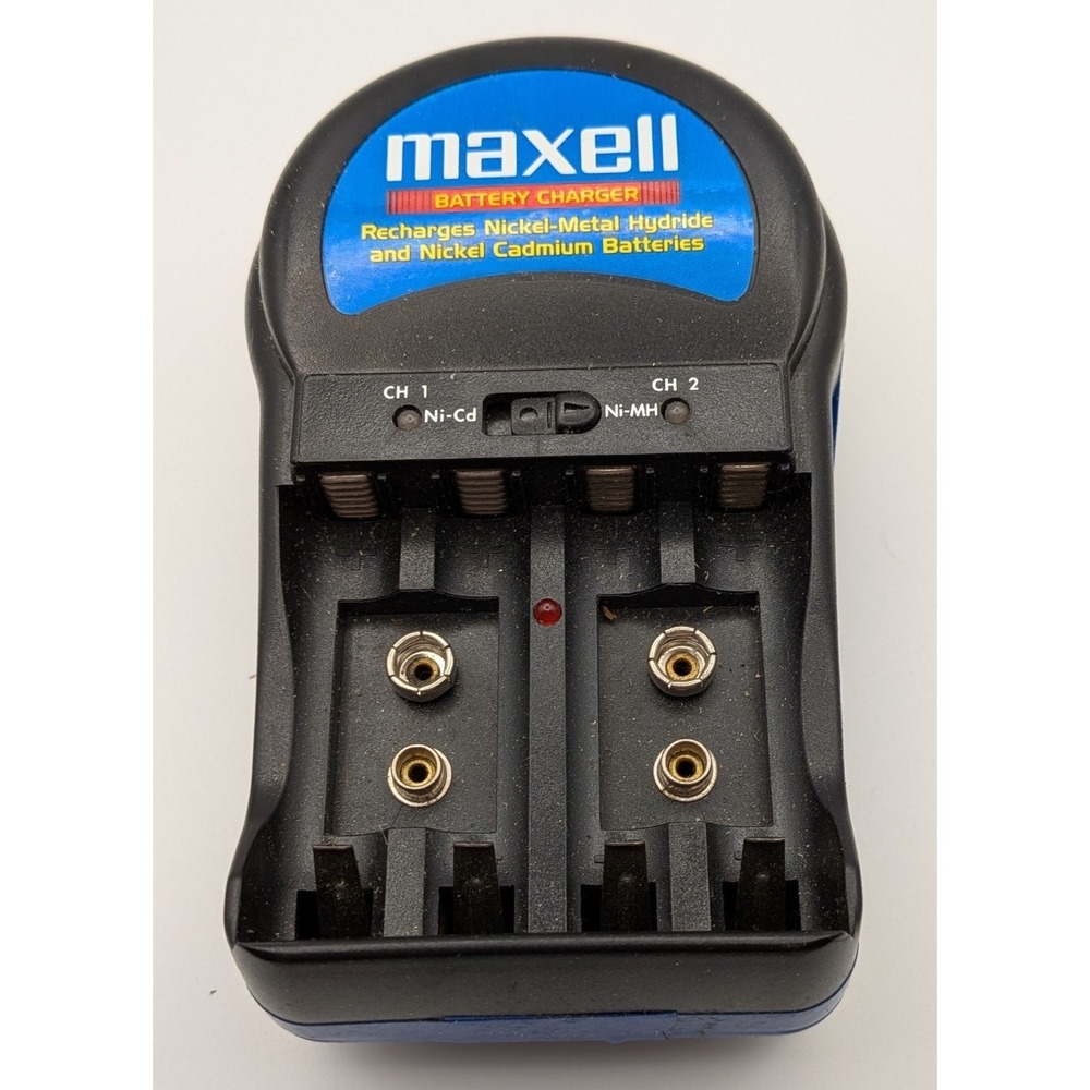Maxell Battery Charger V-3969 AA AAA 9V Ni-MH Ni-Cd Black/Blue Good Untested